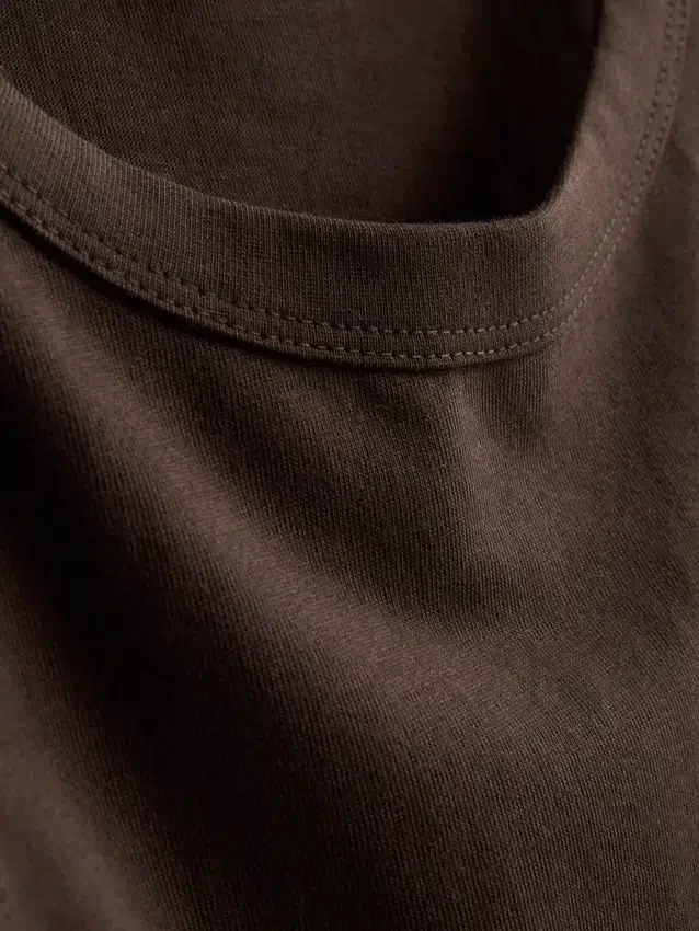 Camisola sem mangas com costas em Y em algodão