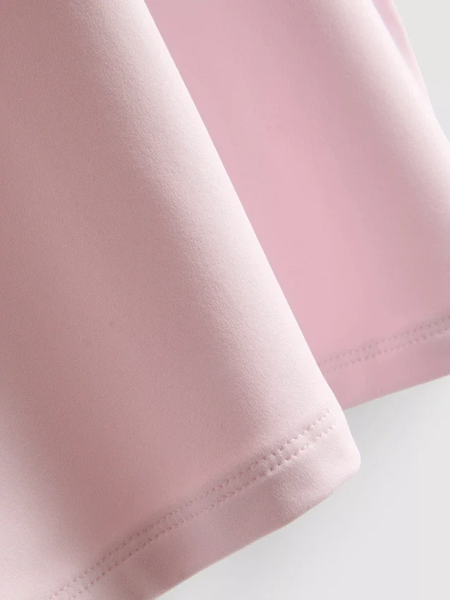 Camisola sem mangas com decote quadrado