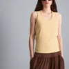 Camisola sem mangas com decote redondo e costas em estilo «racerback»