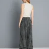 Camisola sem mangas com decote redondo e costas em estilo «racerback»