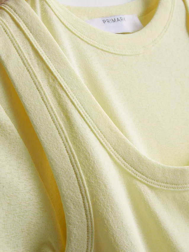 Camisola sem mangas de dupla camada