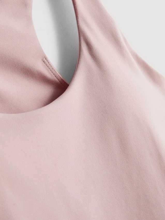 Camisola sem mangas desportiva com decote redondo