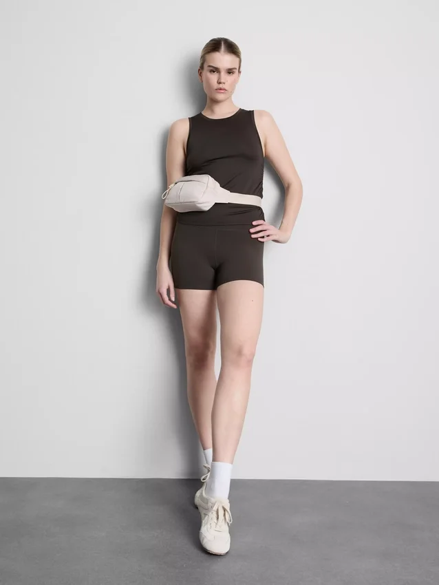 Camisola sem mangas desportiva com franzido