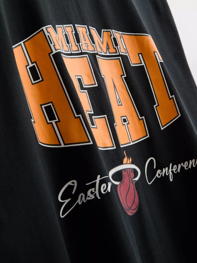 Camisola sem mangas do Miami Heat da NBA