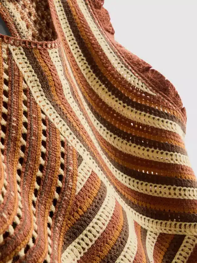 Camisola sem mangas em malha com ponto curvo