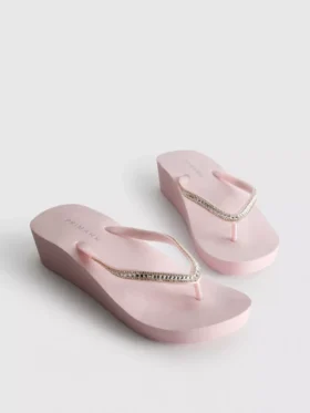 Chinelos de cunha com strass
