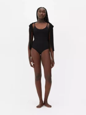 Cintas modeladoras sem costuras
