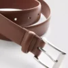 Cinto em imitação de couro de estilo clássico