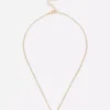 Colar com inicial em strass