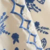 Colete de algodão com bordados florais