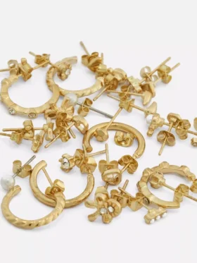 Conjunto de 15 brincos de pressão e argolas