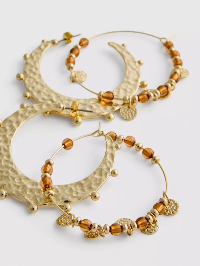 Conjunto de 2 brincos de argola estilo boho da Paula Echevarría