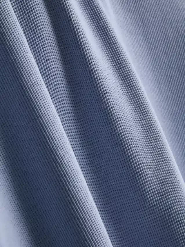Conjunto de 2 camisas com textura canelada