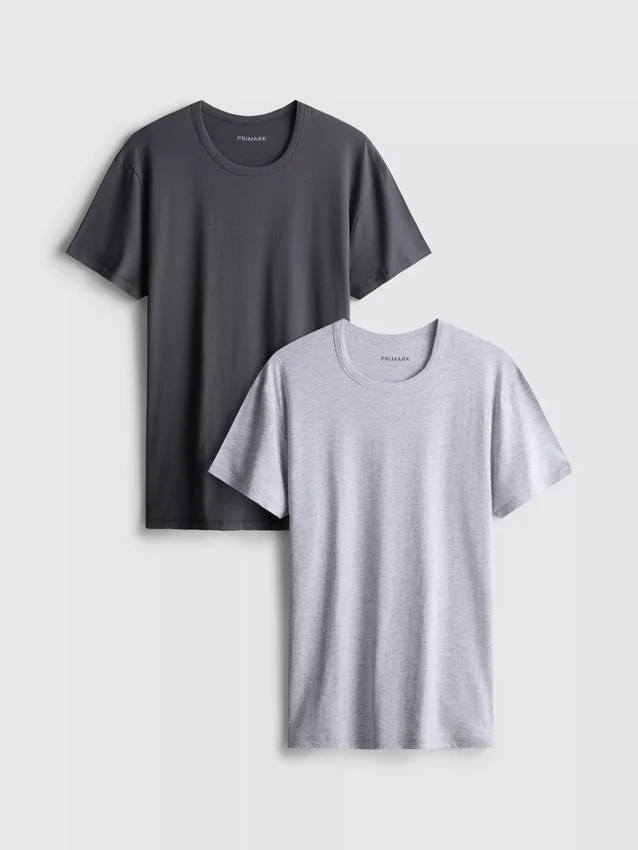 Conjunto de 2 camisas essenciais de manga curta