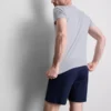 Conjunto de 2 camisas essenciais de manga curta
