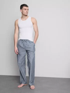Conjunto de 2 camisolas sem mangas essenciais