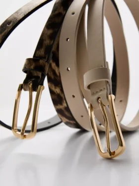 Conjunto de 2 cintos finos em imitação de couro