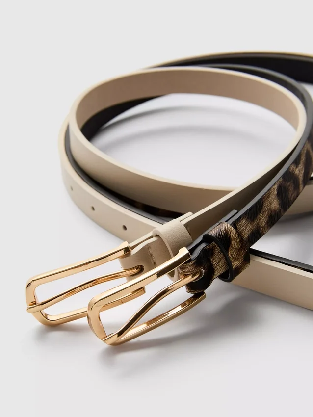 Conjunto de 2 cintos finos em imitação de couro