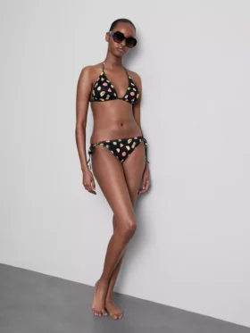Conjunto de 2 tops de biquíni triangulares estampados