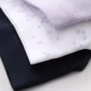Conjunto de 3 bralettes sem costuras com acabamentos em renda