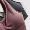 Conjunto de 3 bralettes sem costuras com decote em V