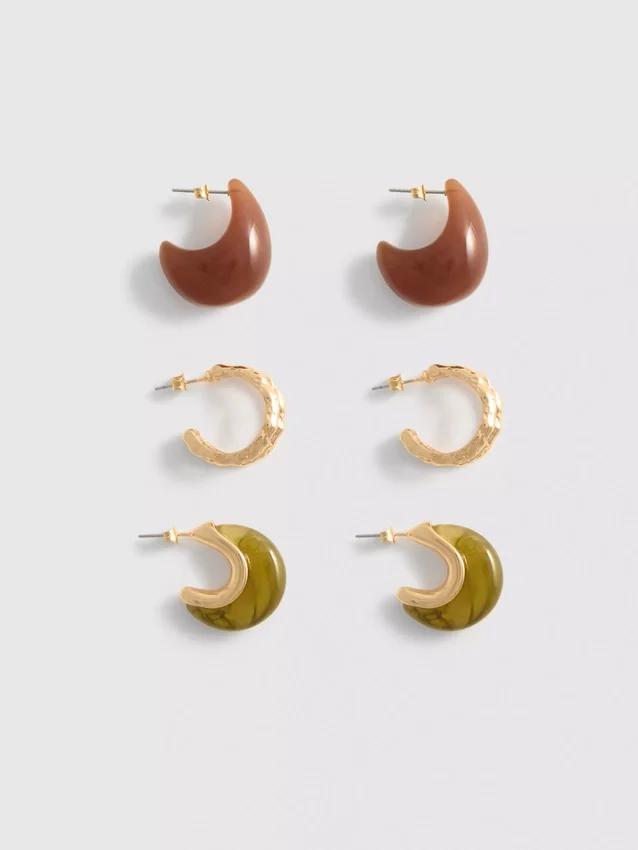 Conjunto de 3 brincos de argola em resina