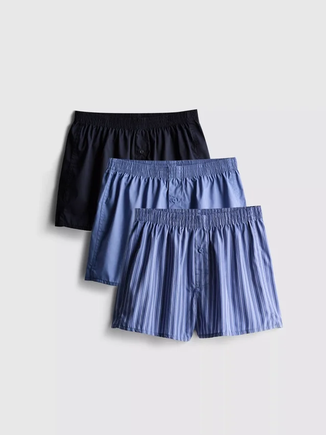 Conjunto de 3 calções com fecho de botões