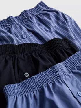 Conjunto de 3 calções com fecho de botões
