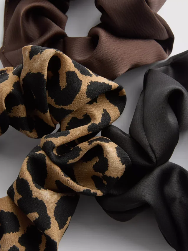 Conjunto de 3 elásticos de cabelo em cetim