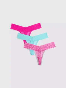 Conjunto de 3 tangas de renda