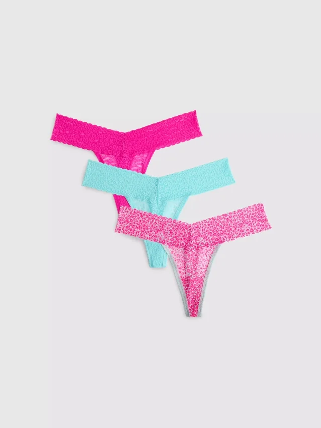 Conjunto de 3 tangas de renda