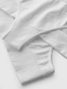 Conjunto de 3 tangas sem costuras