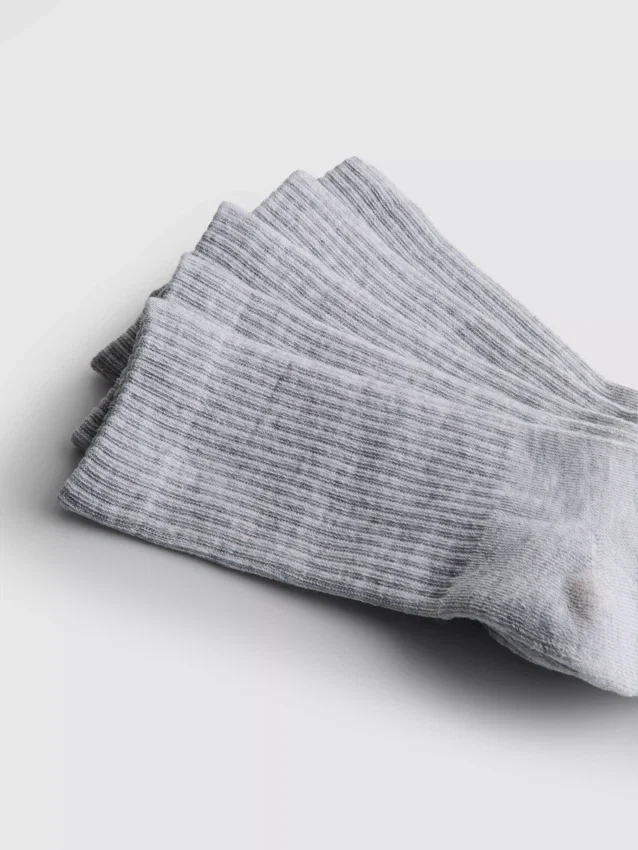 Conjunto de 5 pares de meias caneladas