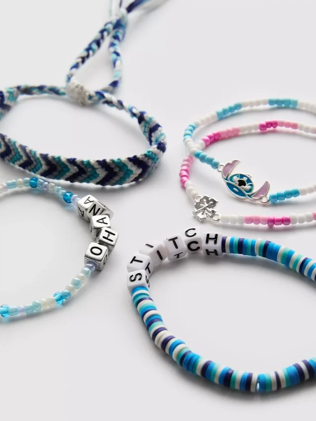 Conjunto de 5 pulseiras da Disney com o Stitch
