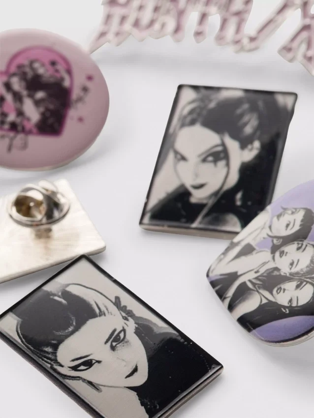 Conjunto de 6 crachás «K-Pop Demon Hunters»