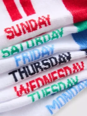 Conjunto de 7 pares de meias curtas com os dias da semana