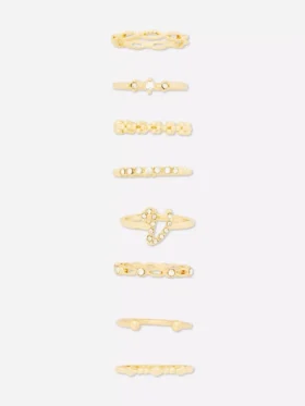 Conjunto de 8 anéis com iniciais em strass