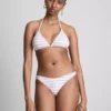 Conjunto de biquíni triangular brasileiro