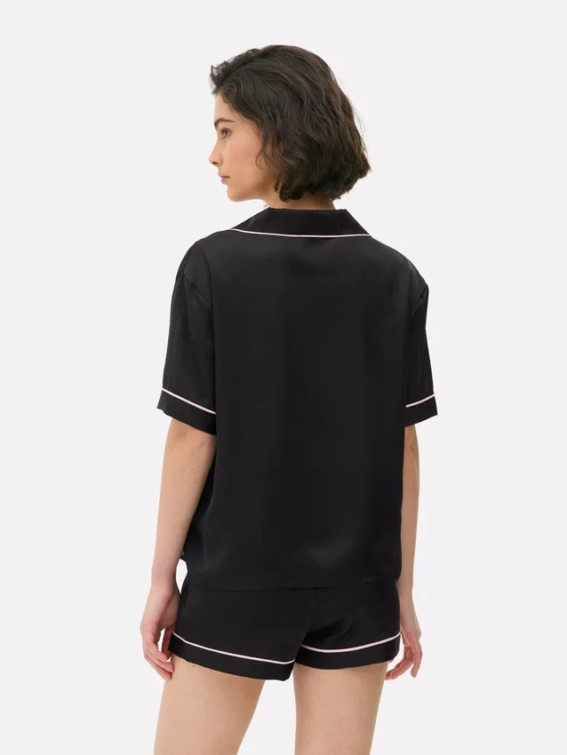 Conjunto de calções de pijama estilo «boyfriend» em cetim