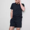 Conjunto de camisola e calções de pijama