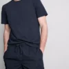 Conjunto de camisola e calções de pijama