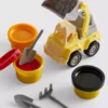 Conjunto de escavadora e massa de modelar