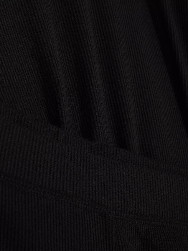 Conjunto de pijama com camisola de manga comprida e calças de treino