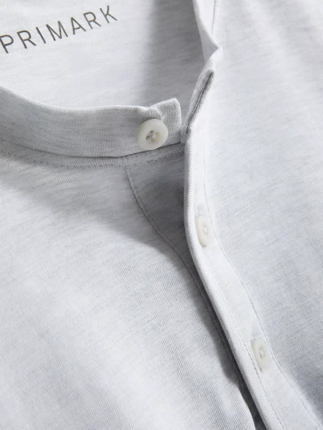 Conjunto de pijama curto com textura