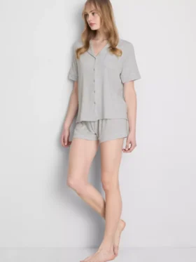 Conjunto de pijama curto estilo «boyfriend» em jersey