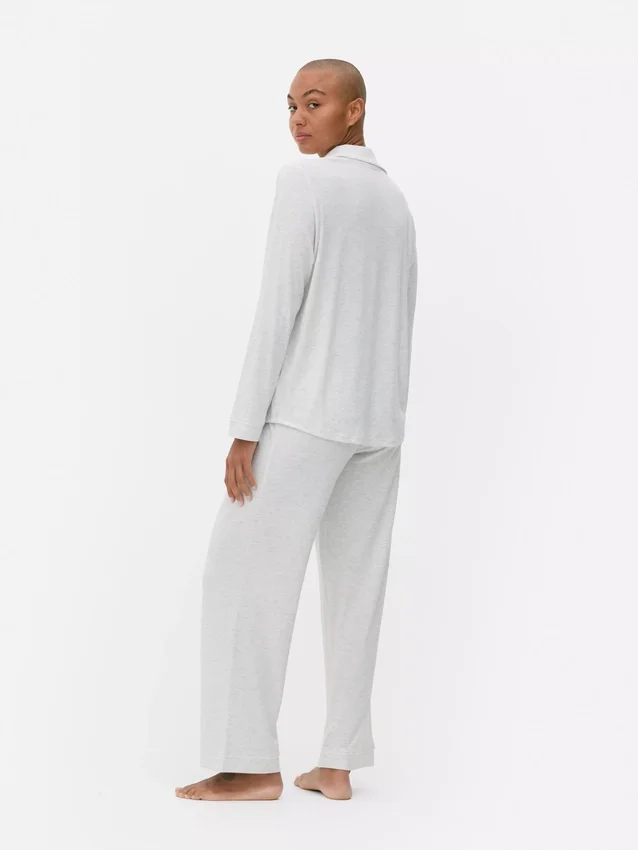 Conjunto de pijama estilo boyfriend em jersey