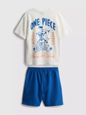 Conjunto de t-shirt e calções