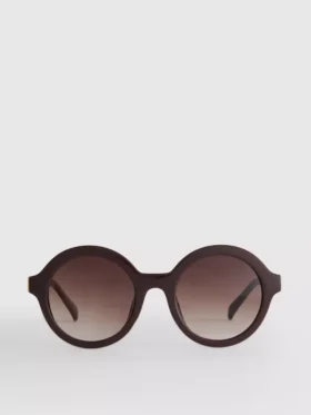 Óculos de sol redondos com lentes coloridas