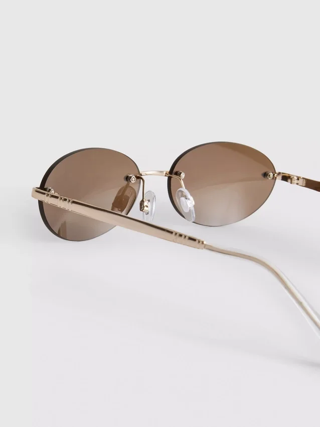 Óculos de sol sem aro com lentes ovais