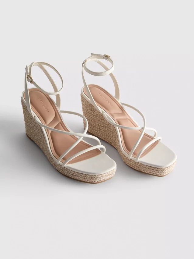 Espadrilhas de cunha com tiras